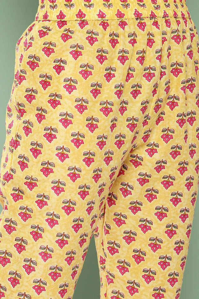 Yellow Floral Print Thread Work Pure Cotton Kurti Pant Set