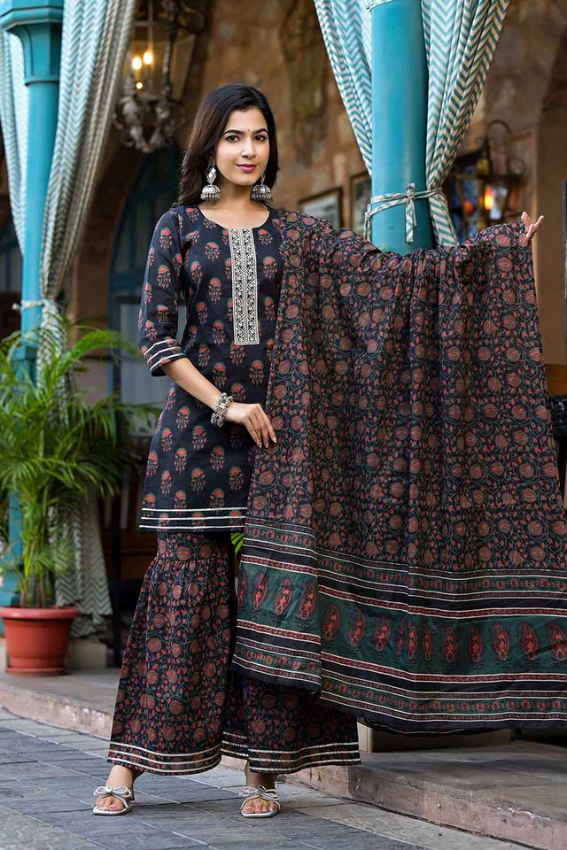 Black Floral Print Zari Work Pure Cotton Kurti Pant Set