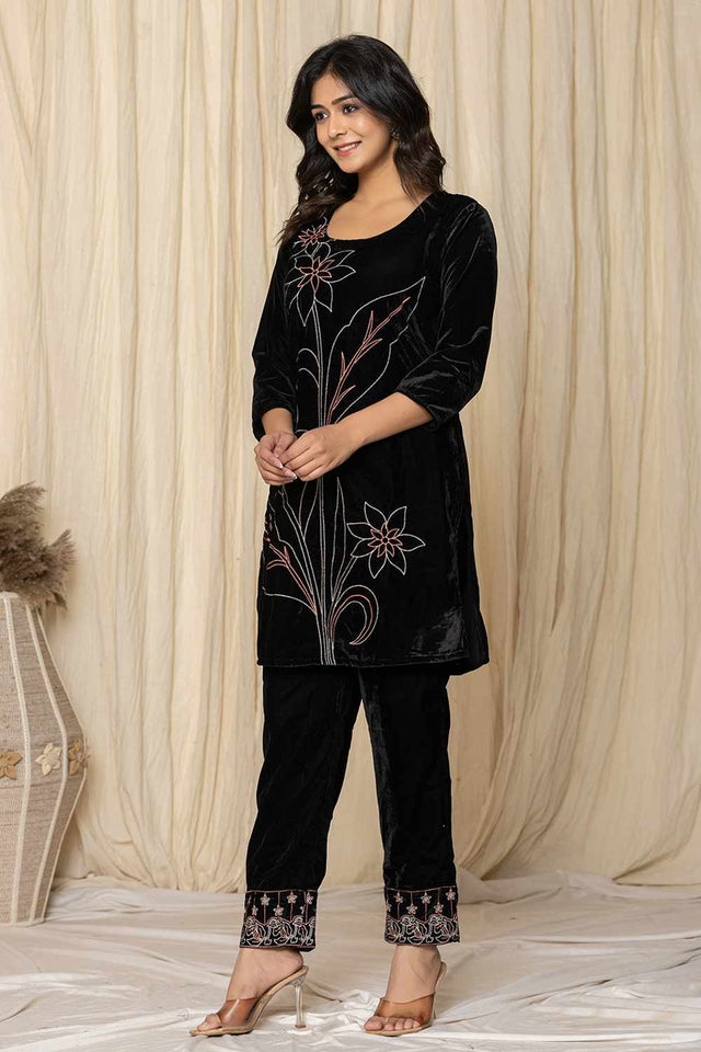 Black Embroidered Velvet Co-Ord Set (1839CRDBK)