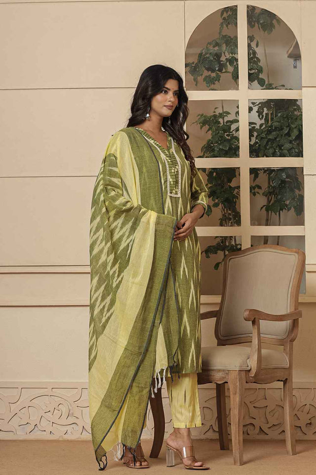 Green Ikat Print Pure Cotton Kurti Pant Set