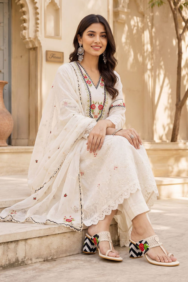 Cream Floral Embroidered Faux Leather Block Heel (3423)
