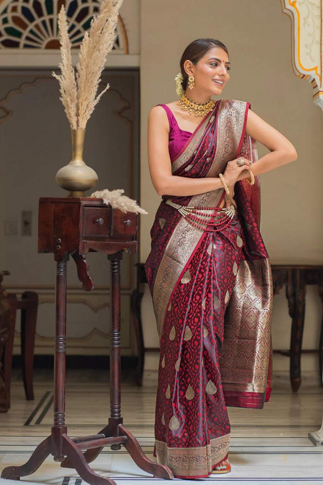 Maroon Banarasi Woven Soft Silk Saree (50106_1)