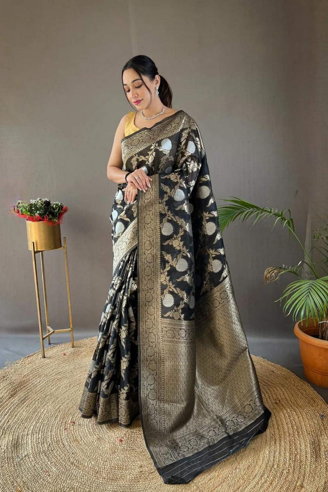 Black Banarasi Woven Soft Silk Saree (50107_1)
