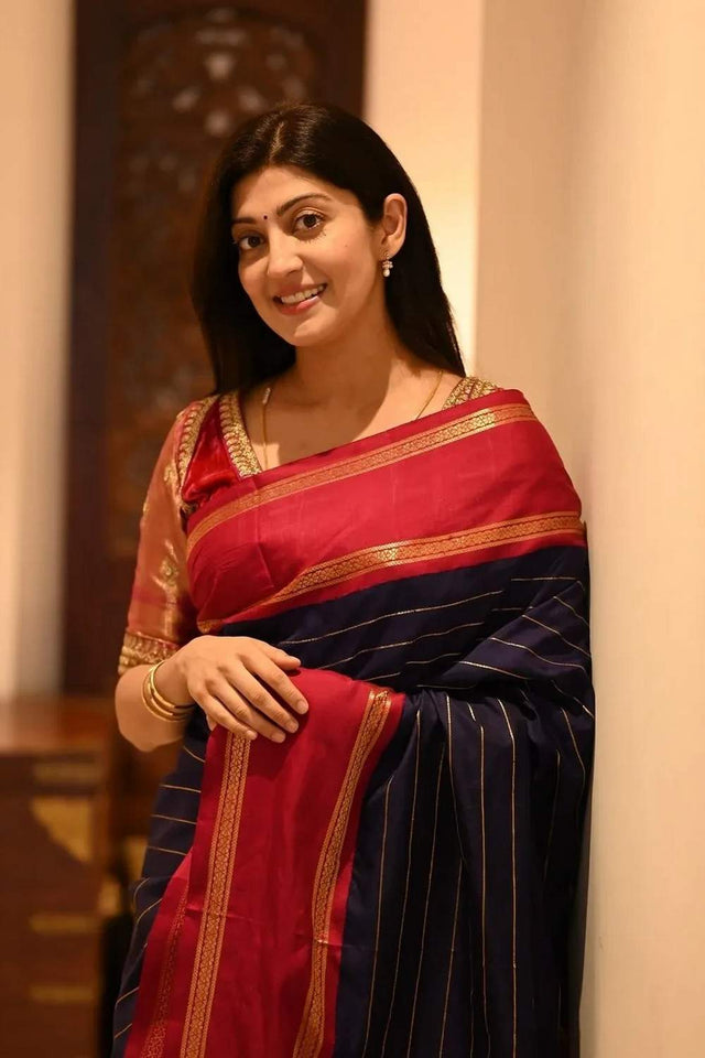 Red Banarasi Woven Soft Silk Saree (50153)