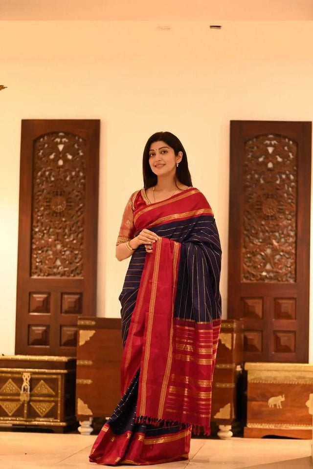 Red Banarasi Woven Soft Silk Saree (50153)