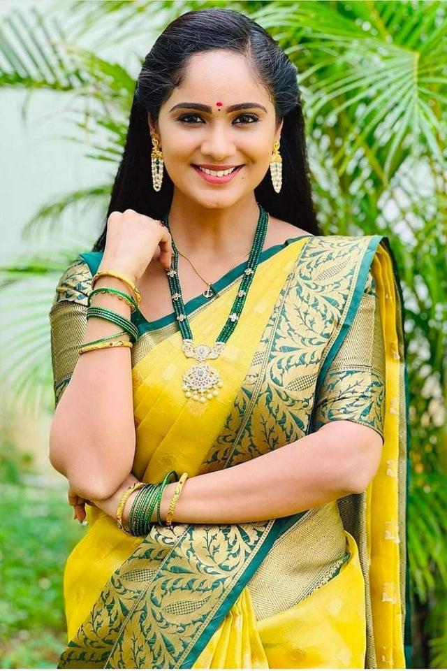 Yellow Banarasi Woven Soft Silk Saree (55106)