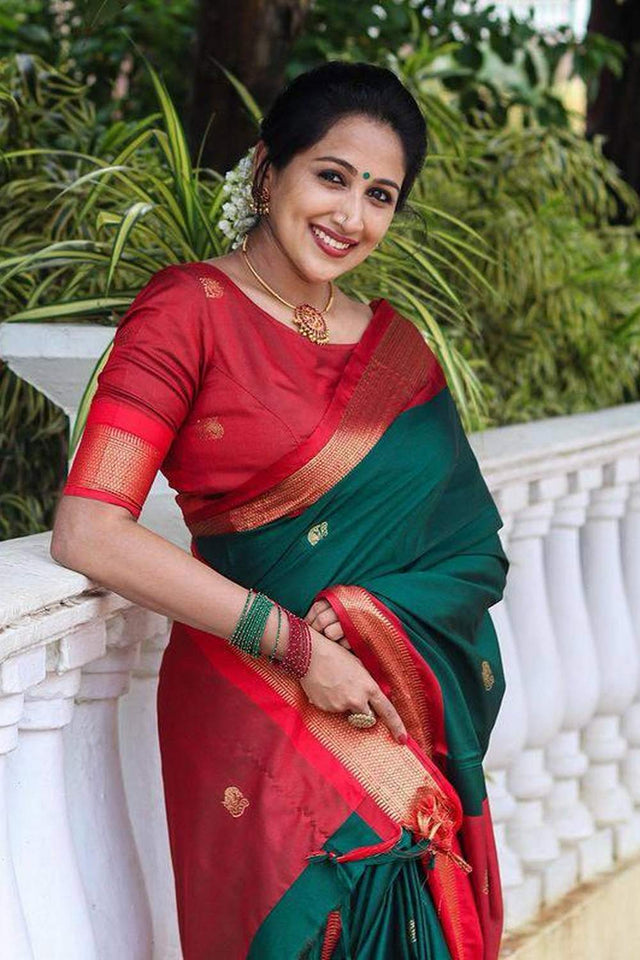 Green Banarasi Woven Soft Silk Saree (55108_4)