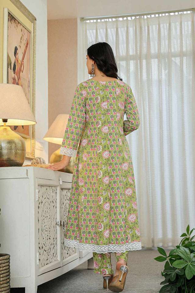 Green Floral Print Cotton Kurti Pant Set