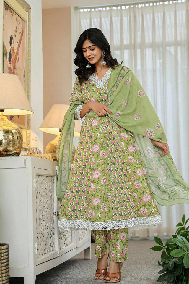 Green Floral Print Cotton Kurti Pant Set