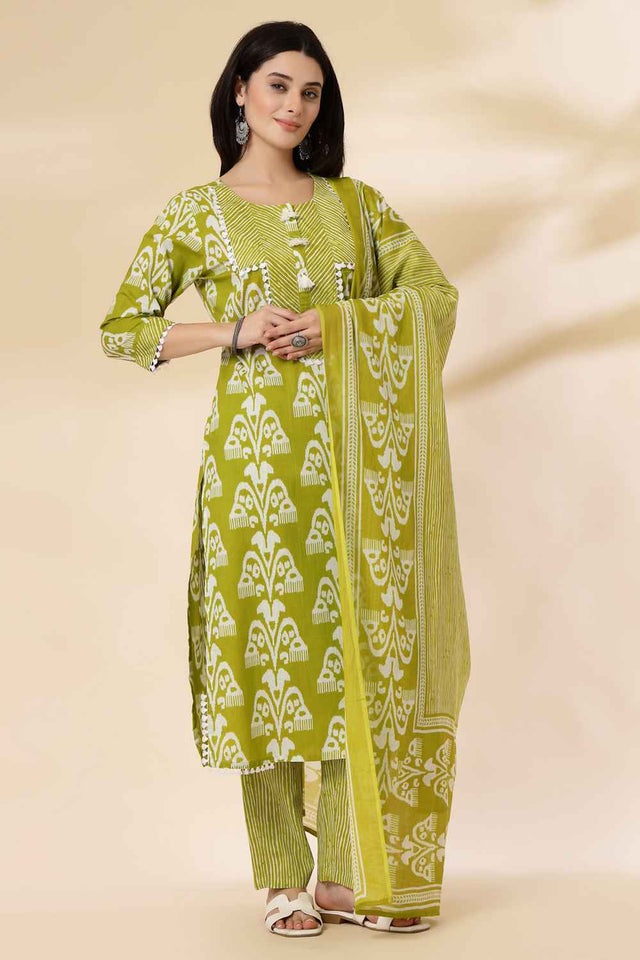 Green Floral Printed Cotton Kurti Pant Set