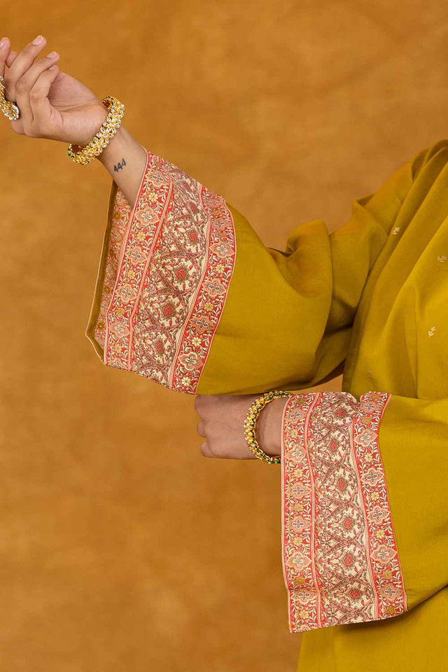 Green Floral Print Silk Kurti Pant Set