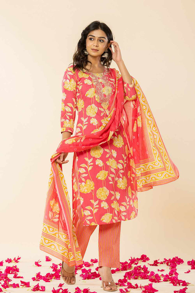 Pink Floral print Cotton Kurti Pant Set