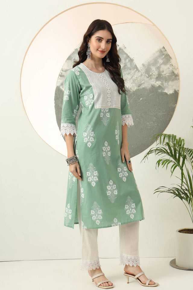 Green Floral Printed Cotton Straight Cut Suit Set