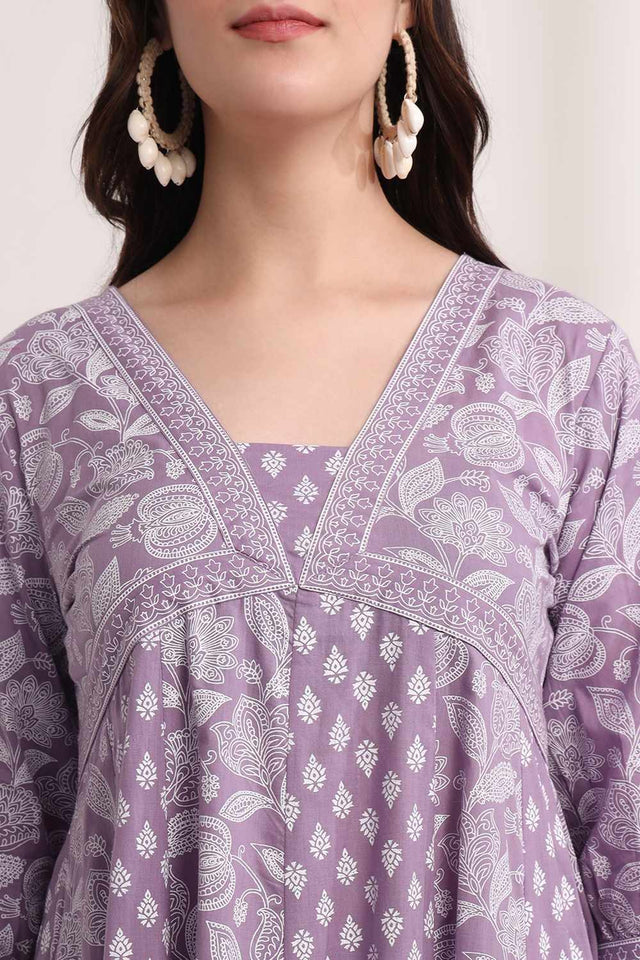 Violet Ethnic Motifs Printed Cotton Kurti Pant Set