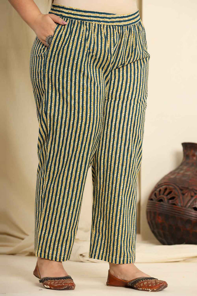 Turquoise Floral Printed Pure Cotton Kurti Pant Set