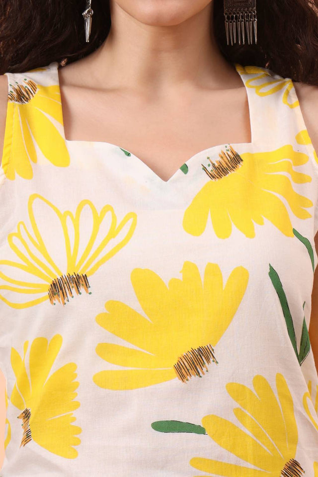 Multi Color Floral Printed Cotton Straight Cut Suit Set