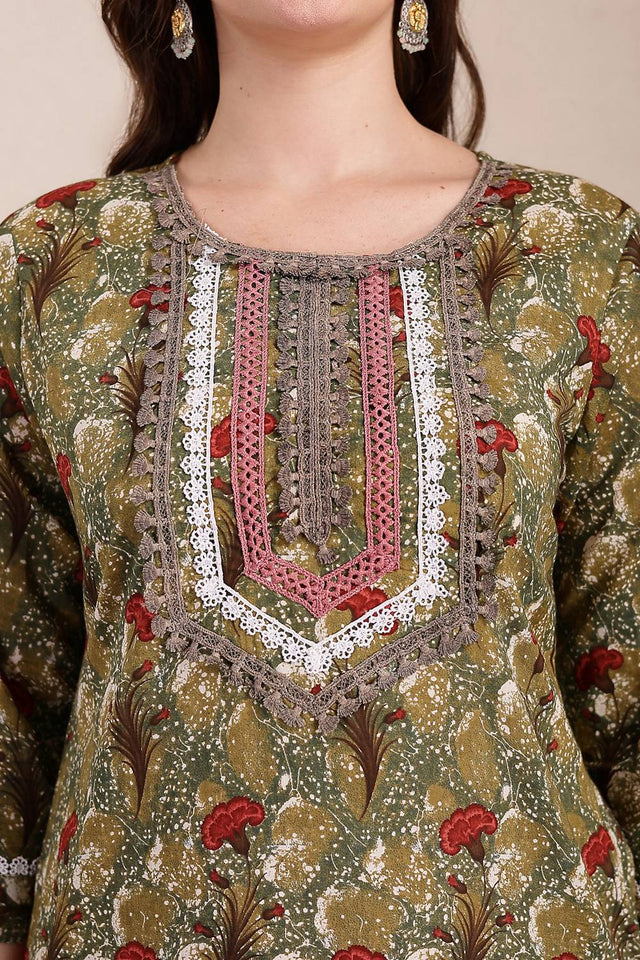 Green Floral Printed Cotton Straight Cut Suit Set