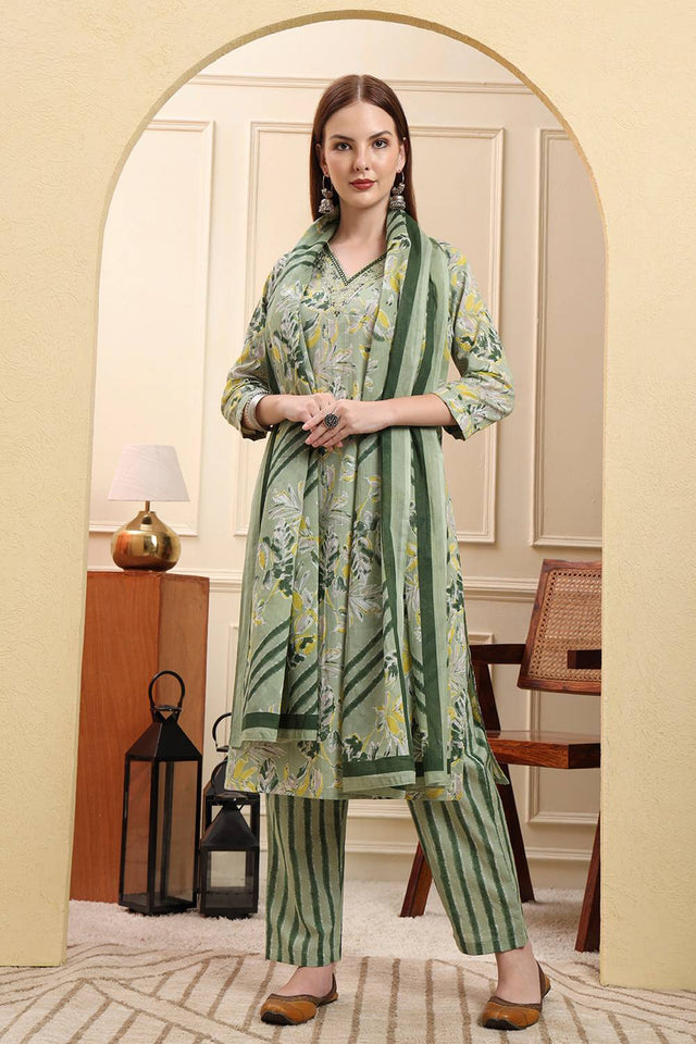 Green Floral Printed Cotton Straight Cut Suit Set