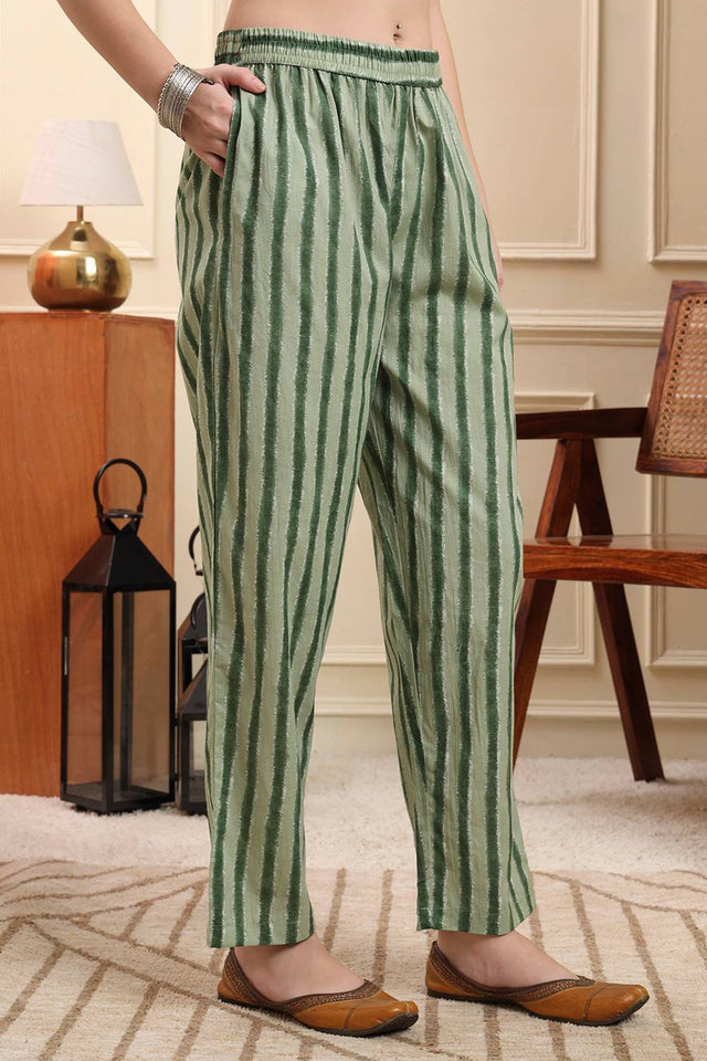 Green Floral Printed Cotton Straight Cut Suit Set