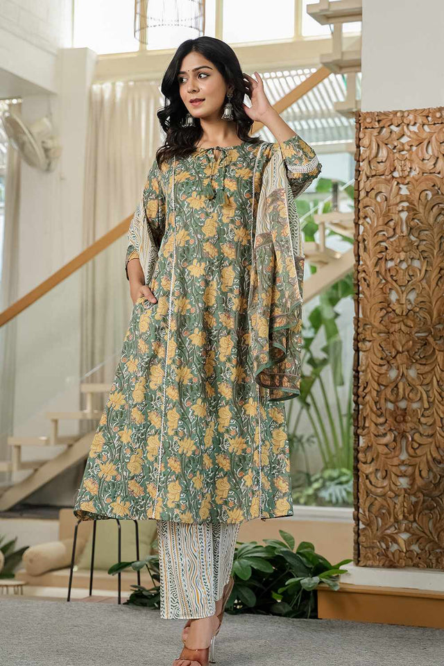 Green Floral Print Cotton Kurti Pant Set