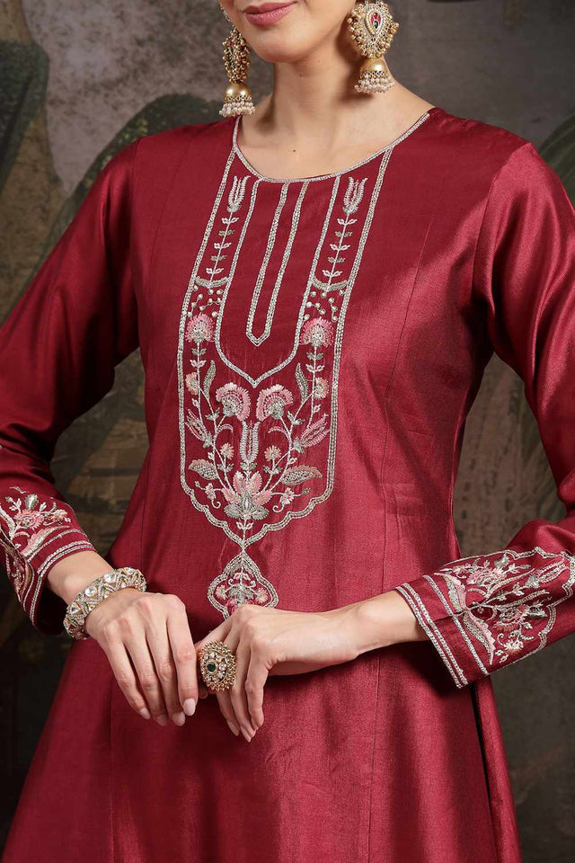 Maroon Thread Work Silk Blend Kurti Pant Set
