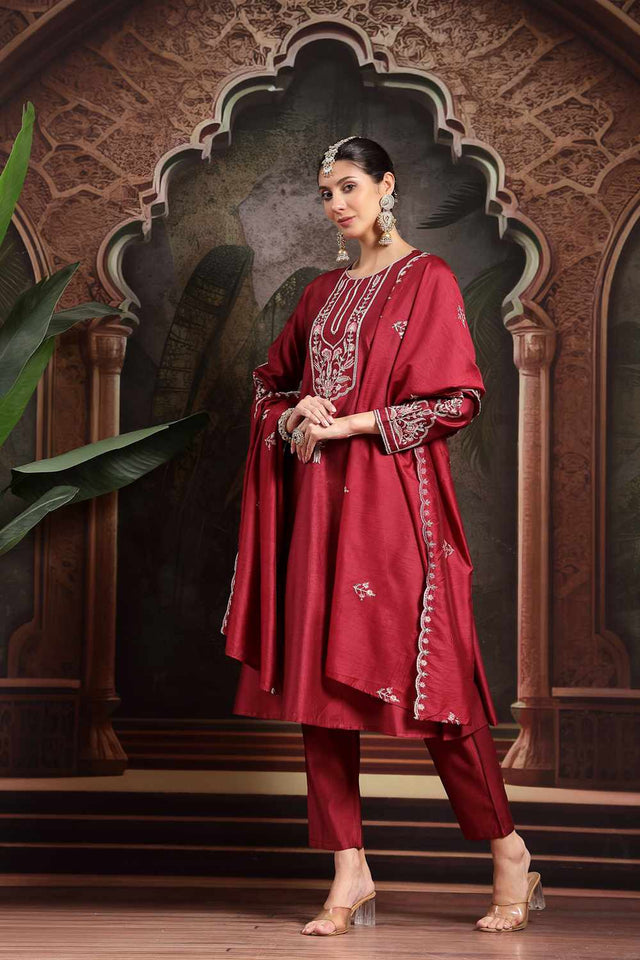 Maroon Thread Work Silk Blend Kurti Pant Set