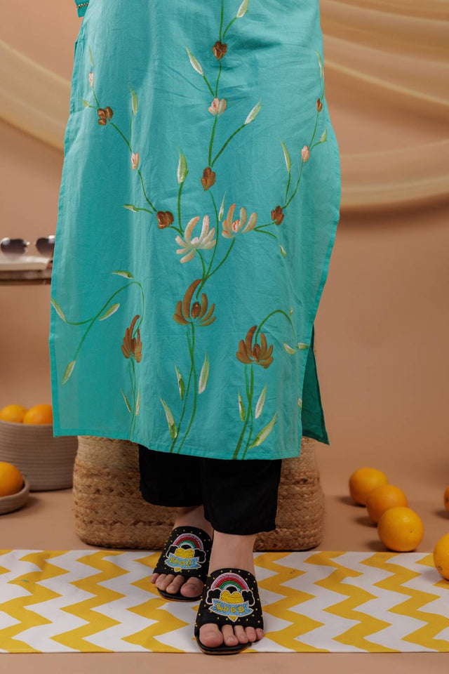 Sea Green Floral Printed Cotton Straight Kurti