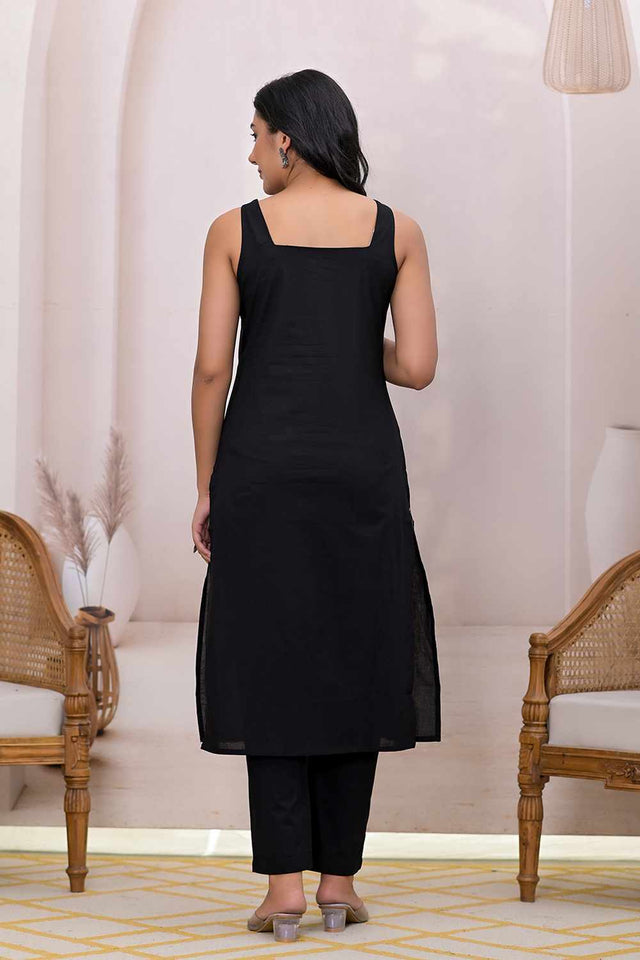Black Solid Cotton Kurti Pant Set