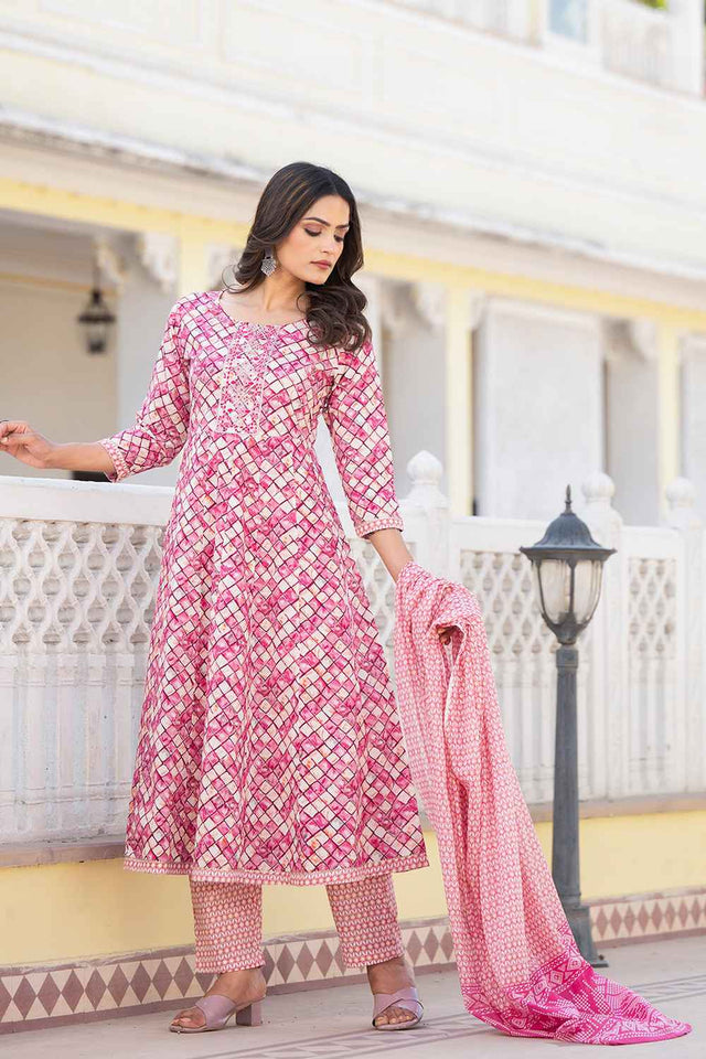 Violet Checkerd Print Zari Work Pure Cotton Kurti Pant Set