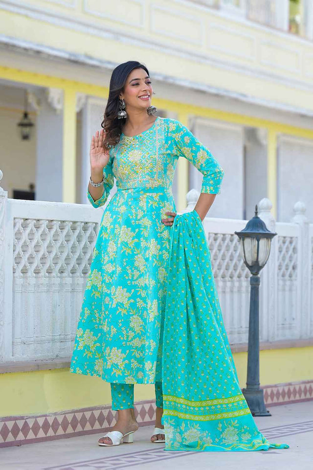 Turquoise Floral Print Zari Work Pure Cotton Kurti Pant Set