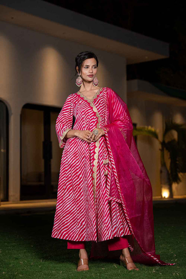 Pink Leheriya Lace Work Pure Cotton Kurti Pant Set