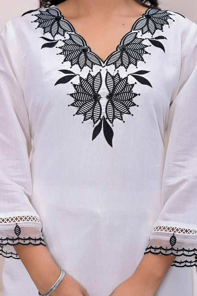White Embroidered Silk Blend Kurti Pant Set (6990SKDWH)