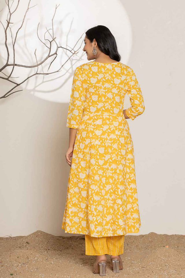 Yellow Floral Print Embroidered Pure Cotton Kurti Pant Set
