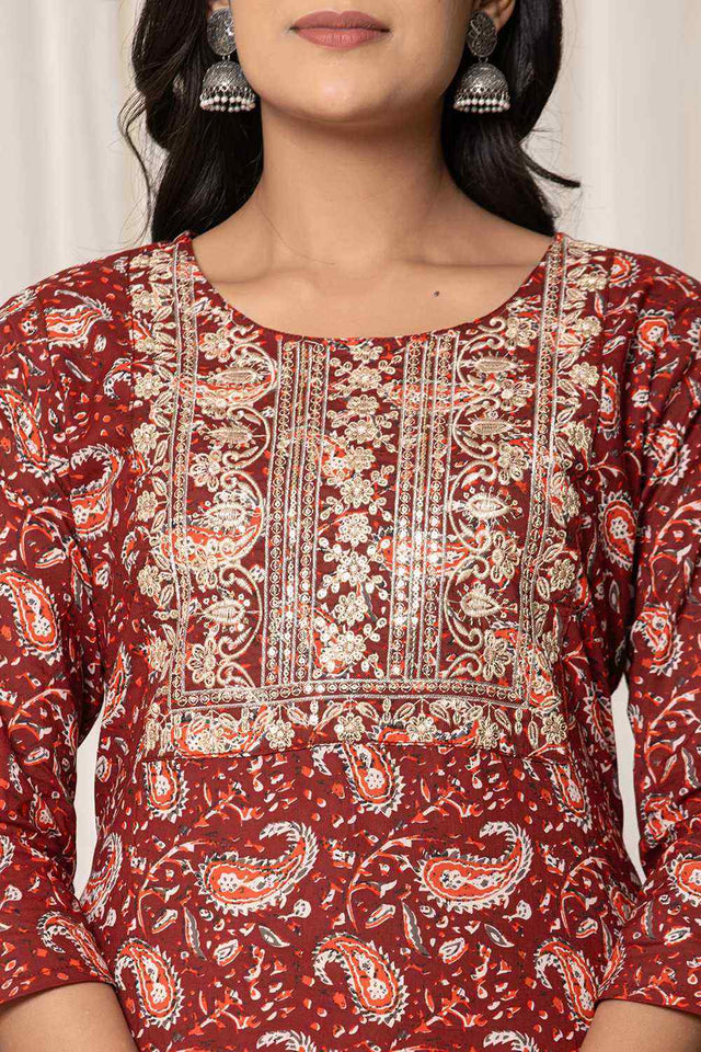 Maroon Paisley Print Cotton Kurti Pant Set