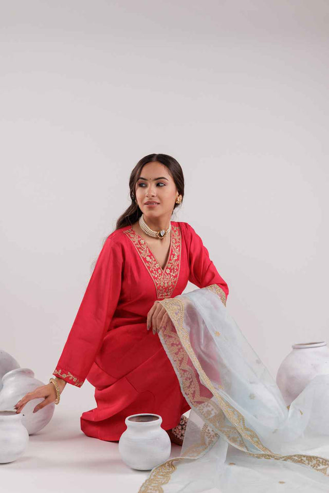 Magenta Embroidered Silk Kurti Pant Set