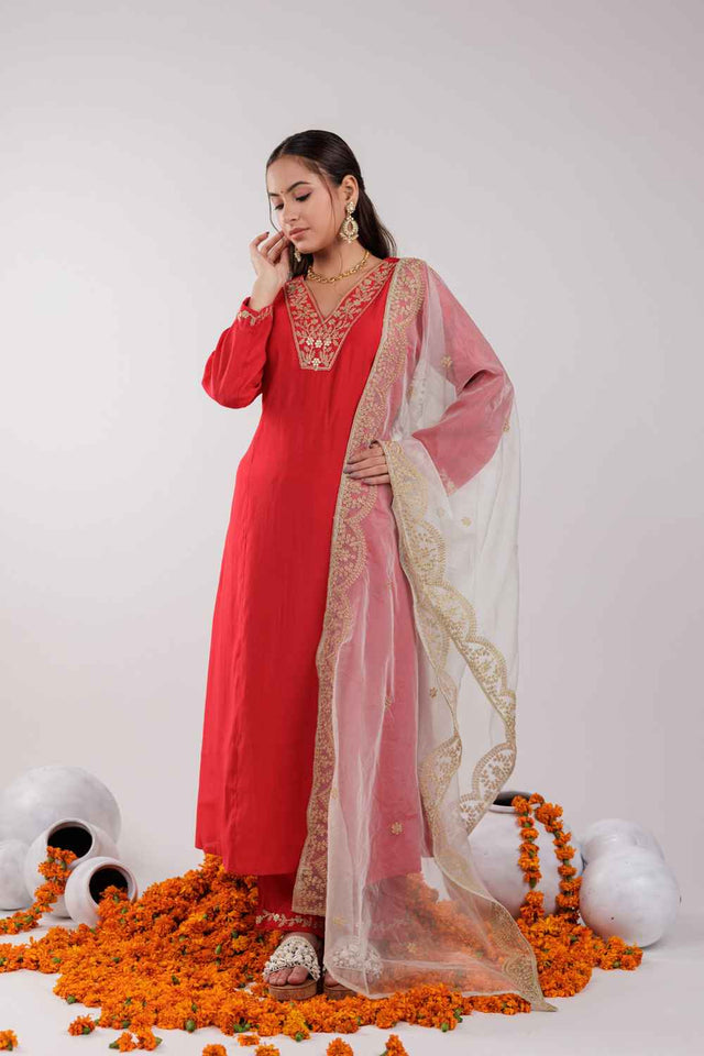 Red Embroidered Silk Kurti Pant Set (7175SKDRD)