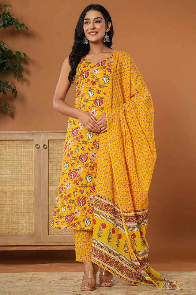 Yellow Floral Print Pure Cotton Kurti Pant Set
