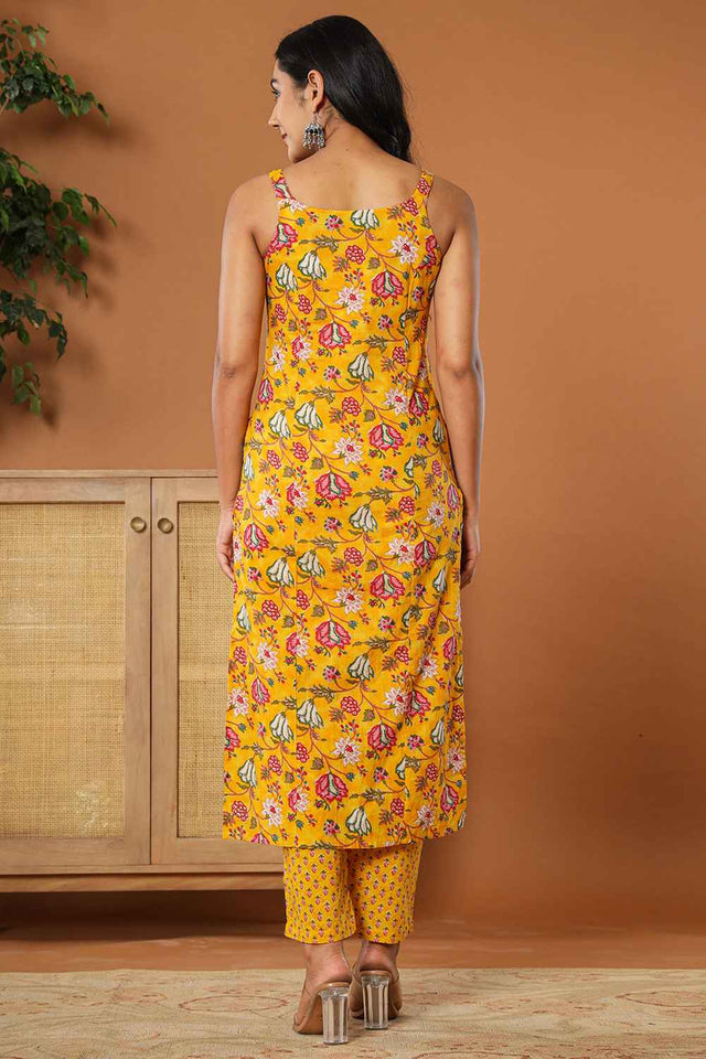 Yellow Floral Print Pure Cotton Kurti Pant Set