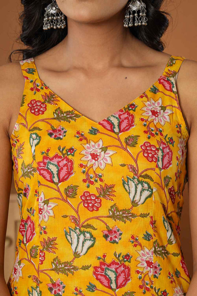 Yellow Floral Print Pure Cotton Kurti Pant Set