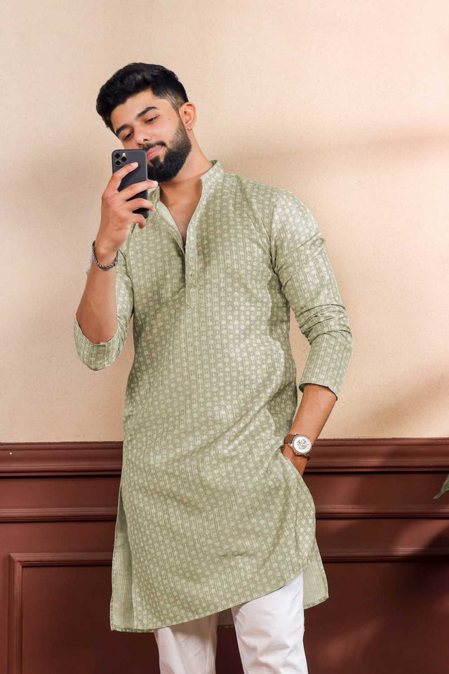 Men's Green Printed Art Silk Kurta with Dupatta