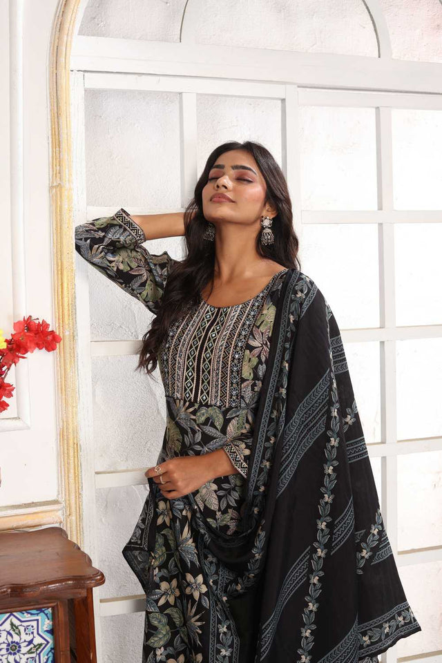 Black Floral Printed Chanderi Straight Cut Suit Set