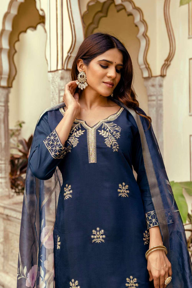 Navy Blue Chanderi Floral Embroidered Kurti Pant Set