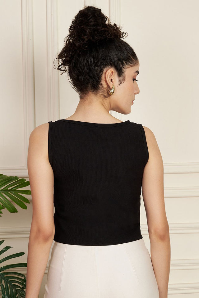 Black Solid Ribbed Knited Tops & Tunics