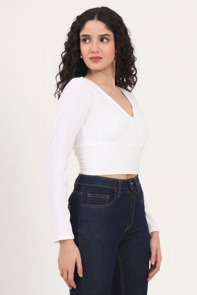 White Solid Knited Tops & Tunics