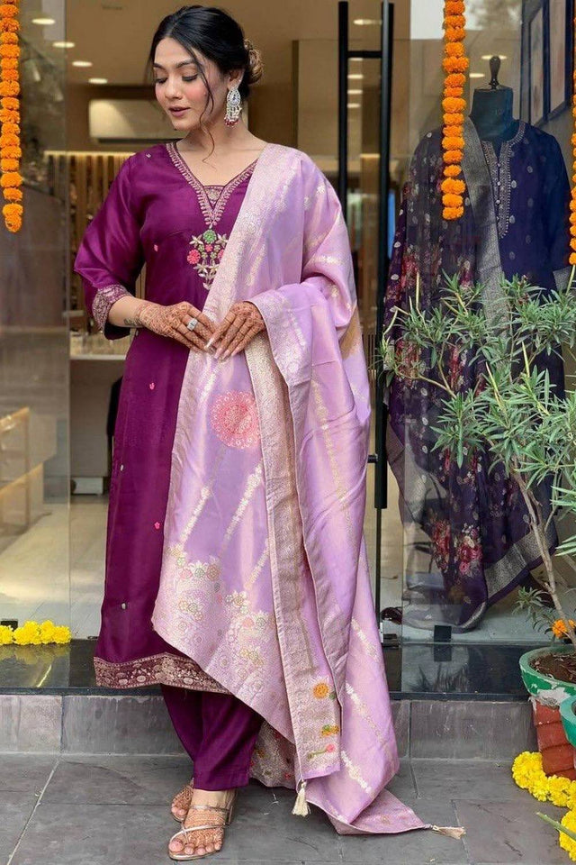 Violet Floral Printed Chanderi Straight Cut Suits