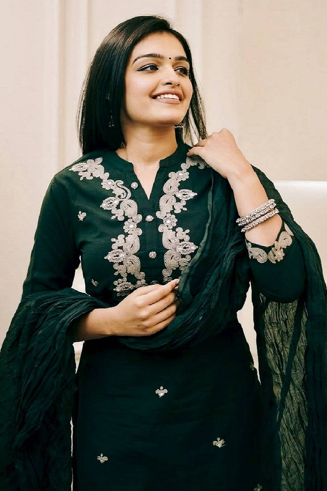 Green Floral Embroidered Cotton Straight Cut Suits