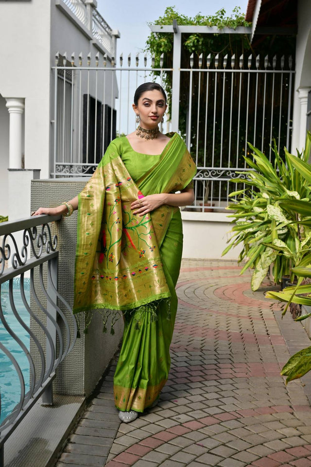 Mehendi Woven Banarasi Saree