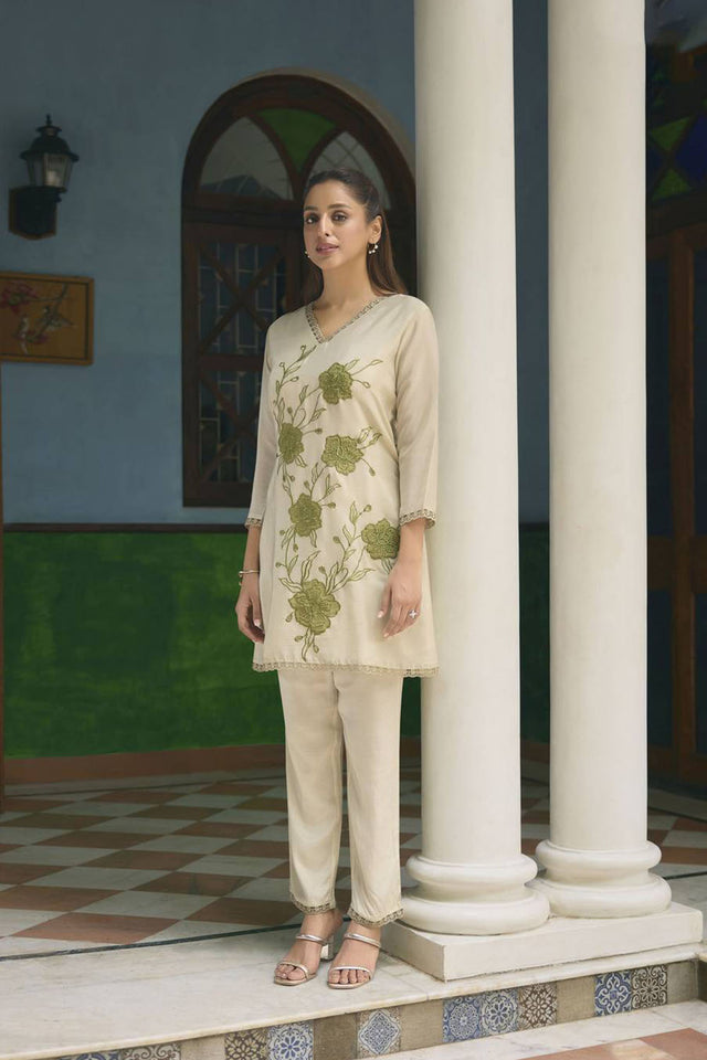 Green Floral Embroidered Chinon Co-Ord Set