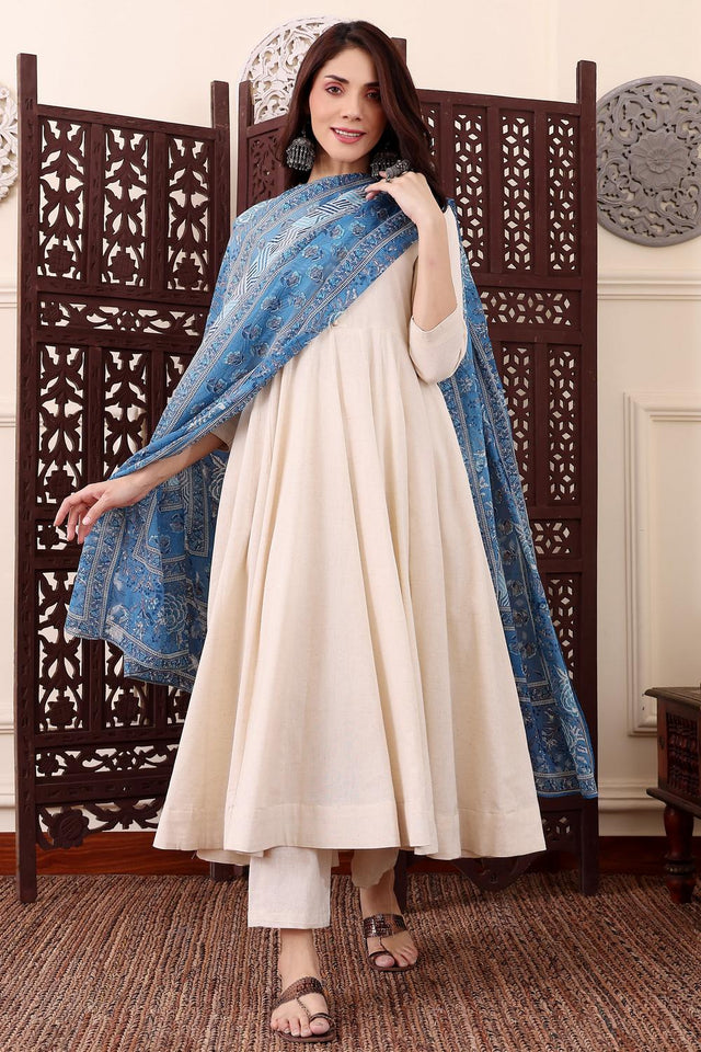 Off White Solid Chanderi Anarkali Suits (ACA5328)
