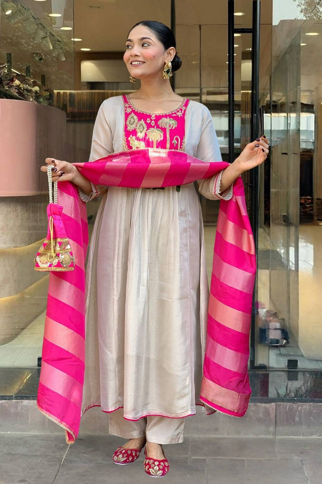 Pink Embroidered Silk Anarkali Suits (ACA5483)
